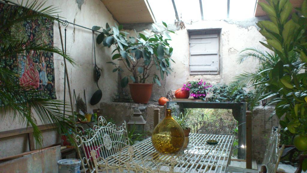 Chambre D'Hotes Le Moulin De Moulis Exteriér fotografie