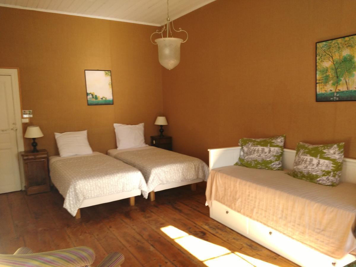 Chambre D'Hotes Le Moulin De Moulis Exteriér fotografie